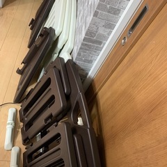 美品　ベビーサークル８枚パネル　ベビーフェンスの画像