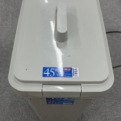 ゴミ箱の画像