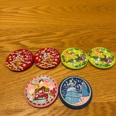 ディズニー刺繍缶バッジ2