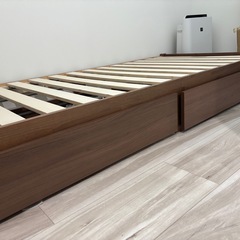 ニトリ　シングルベッドフレーム&引き出しの画像