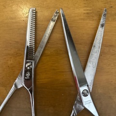 シザー髪切りハサミ二本セットの画像