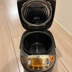 象印　炊飯器の画像