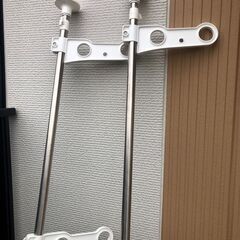 アイリスオーヤマ SVI-300N ステンレスベランダ物干し 【約6450円購入】高さ210～300cmに対応 天井にしっかり密着するから安全!サビに強く丈夫なステンレス製パイプ使用 の画像