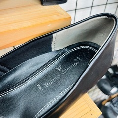 【Romeo Valentino】フォーマルパンプス 24cmの画像