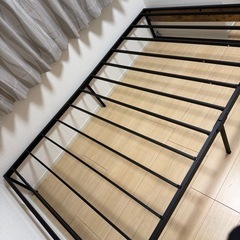 ナチュラル　ウッド　セミダブル　ベッドフレーム　木製の画像