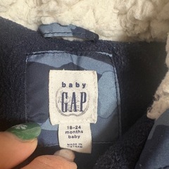 GAP baby ダウンジャケット の画像