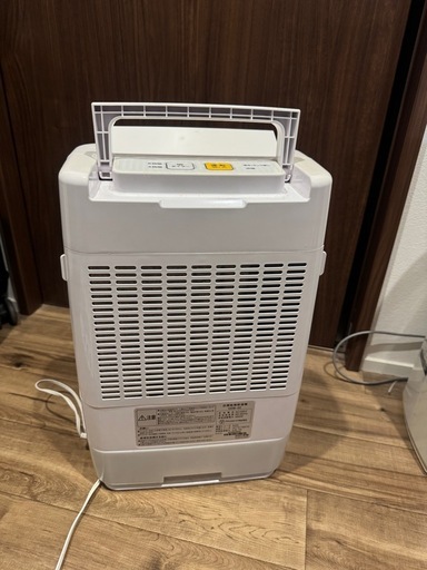 2021年製】アイリスオーヤマ 衣類乾燥除湿機 DDB-20（動作良好