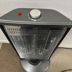 山善 遠赤外線電気ストーブ 首振り機能付 500W/1000Wの画像