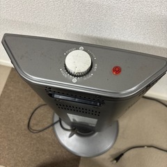 山善 遠赤外線電気ストーブ 首振り機能付 500W/1000Wの画像