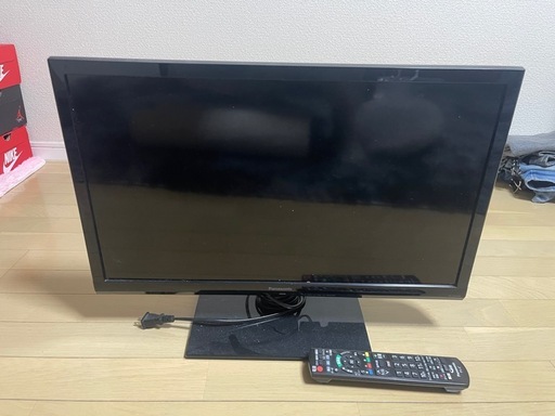 テレビPANASONIC 24インチTH-24D305 (Davka ) 大袋のテレビ《液晶