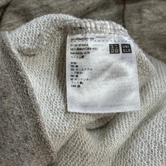 UNIQLO パーカーの画像