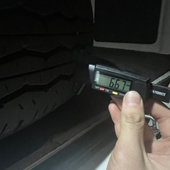 195/80r15 107/105N LTノーマルBridgestone 48週21年製と純正ハイエース用4本セットの画像