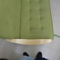 中古品　2人掛けファブリックソファー　グリーン  公田店の画像