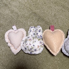 ハンドメイド　　ウサギとハートオーナメントの画像