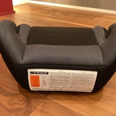 リーマン　ジュニアシート2つまとめての画像