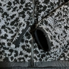 パーカー　アウトドアの画像