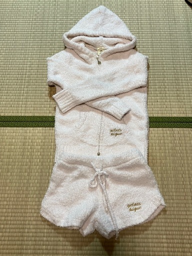 お値下げしました】ジェラートピケパーカーショートパンツ上下セット