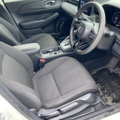 ★信用回復ローン＆自社ローン★ヴェゼルHV4WD  純正エンスタ  ETC  Apple CarPlay  HDMI  Bカメラ  Android Auto  アダプティブクルーズコントロール  ドラレコ  衝突軽減3の画像