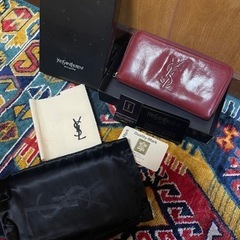 正規本物イヴ・サンローラン　エナメル長財布の画像