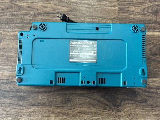 中古品】マキタ makita DC40RB 2口急速充電器 40Vmax【店頭取引限定