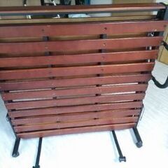 年末年始セール！高脚折り畳みシングルすのこベッドの画像