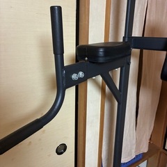 懸垂マシンの画像
