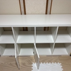 イケア、カラックス4×2の画像