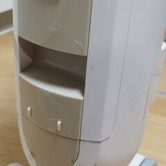 【動作OK】日立サイクロン掃除機 PV-SU3 (2015年製) ごみダッシュ機能の画像