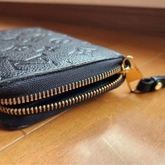 ルイヴィトン モノグラム・アンプラント ジッピーウォレットの画像