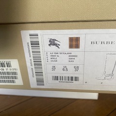 バーバリーブーツ未使用に近いの画像