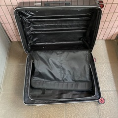 超軽量の大型スーツケース75.50.30センチの画像