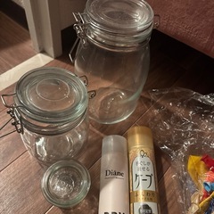 瓶類、ケープ、本などまとめの画像