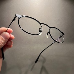 プラダ　メガネ　度なし　日本製　チタニウムの画像