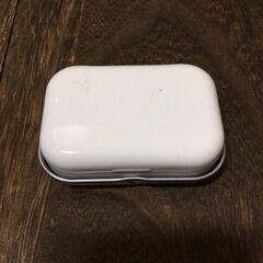 ミニ缶 デザートカモフラージュ柄 小物入れ TIN缶 ピルケース アクセサリーケース 【h251224013】の画像