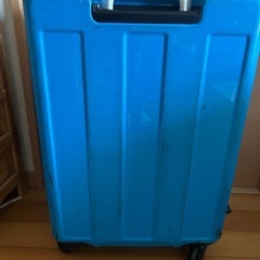 スーツケースの画像