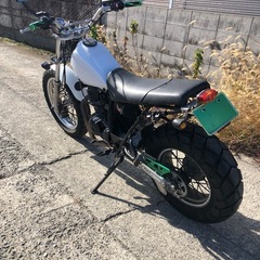 ヤマハ　TW200  DG07J  書類付実働ベース車の画像