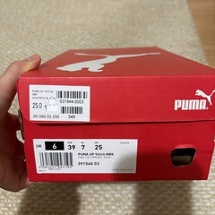 PUMA レディーススニーカーの画像