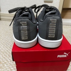 PUMA レディーススニーカーの画像