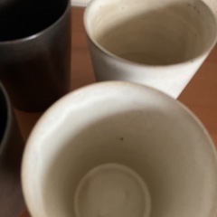 Francfranc 黒と白の陶器製湯飲み4個セットの画像