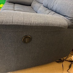 ニトリの電動ソファの画像