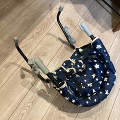 足元スッキリ幼児椅子の画像