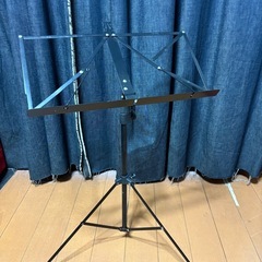 お話中　譜面台の画像