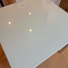 ダイニングテーブル　ガラスの画像