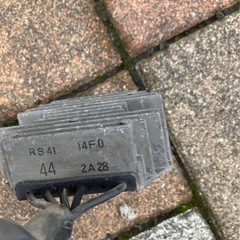 【純正】スズキ 用 レギュレーター スカイウェイブ 250 400 DR250の画像