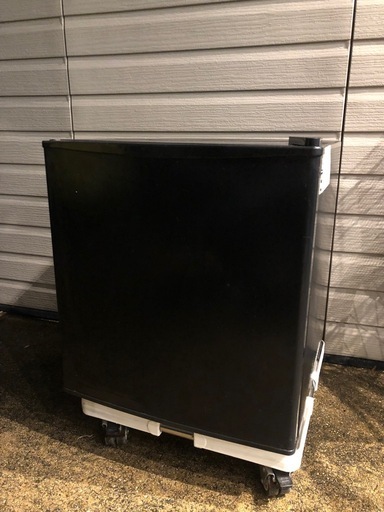 Abitelax 1ドア冷蔵庫　AR-520J 46L 2013年製