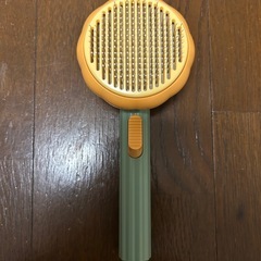 キャットフード6種類6袋　猫用ブラシ2つ　シリコン食器の画像