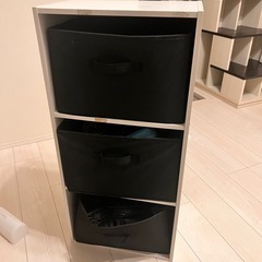 【至急】３段カラーボックスの画像