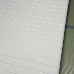 [取りに来てくれる方限定] 脚付きマットレスセミダブルの画像