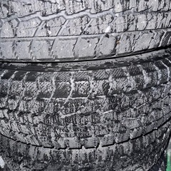 ジムニー純正16インチアルミホイール、スタッドレスタイヤの画像