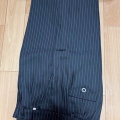 新品　未使用　男子160サイズ　スーツの画像